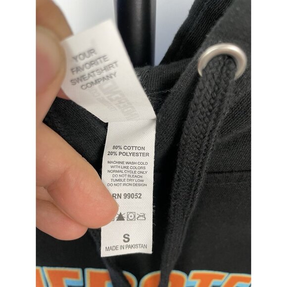 Silverstein Black Misery Made Me Graphic Band Pullover Hoodie 2023 Album Merch - Picture 3 of 7